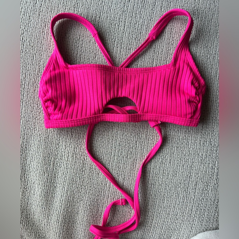 Xhilaration Target Swimsuit - Picture 2 of 7